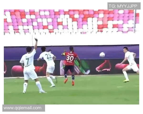 重庆网球队在全国网球意识排行榜中荣登第十名展现出强大实力与潜力