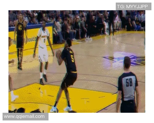 重庆足球队包夹战术解析：深度剖析其背后的战术理念与实践效果