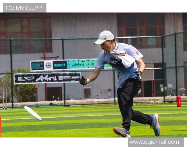 陈秀英亲述飞盘技巧与心得分享助你提升竞技水平