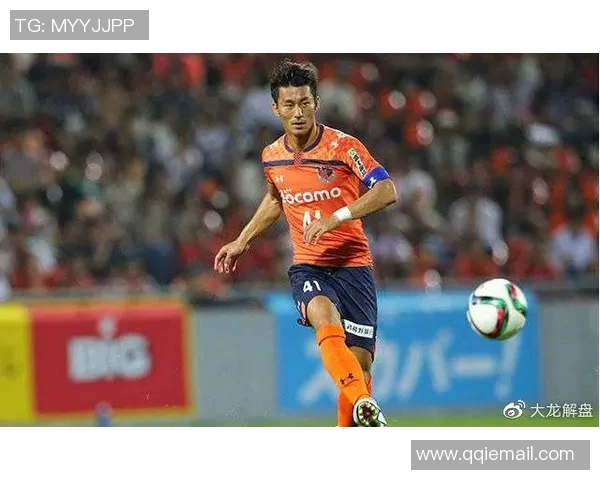 山口雷法与岐阜的激烈对决揭示了足球战术的魅力与团队精神