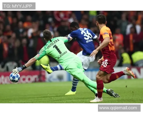 布鲁日与加拉塔萨的精彩对决直播全程回顾与分析