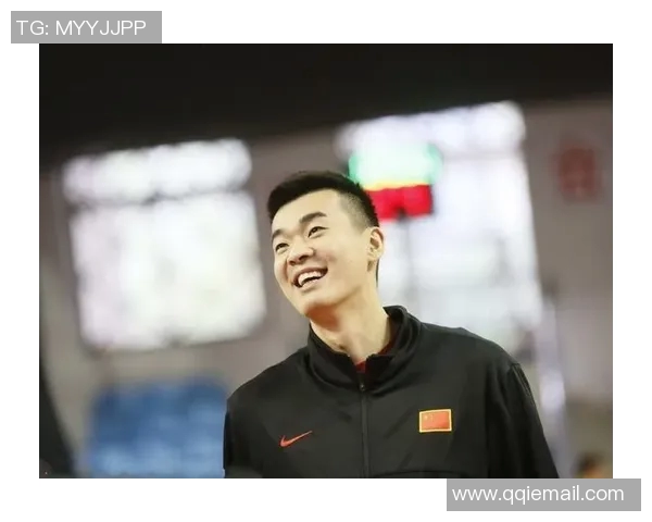 李慕豪：从篮球新星到职业生涯巅峰的奋斗与成长之路