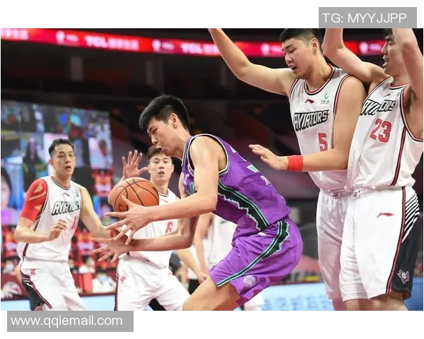 朱荣振的成长之路与成就探索：从普通青年到行业领军人物的蜕变历程