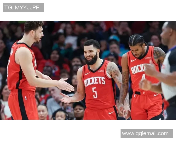 热火与火箭激战正酣12月21日精彩对决期待你的关注与支持