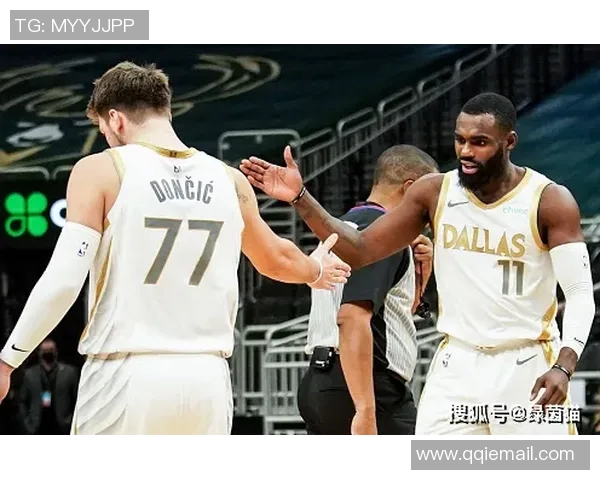 萨莫拉与米竞技激战正酣双方争夺胜利的关键时刻解析