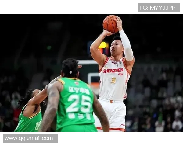 贺希宁:从篮球新星到职业生涯的辉煌转折点与未来展望 贺希宁:从篮球新星到职业生涯的辉煌转折点与未来展望