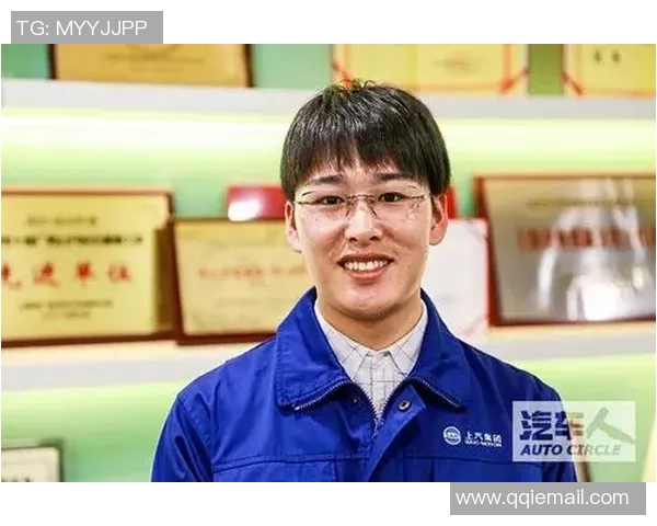 赵岩昊的篮球之路与成长历程探秘：从青涩少年到职业球员的蜕变与奋斗