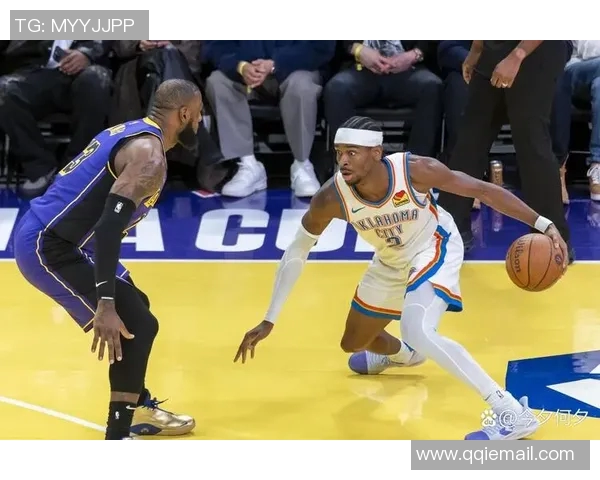 2012季后赛雷霆与湖人激战回顾：传奇对决的巅峰时刻与精彩瞬间